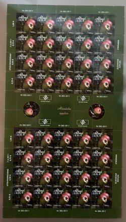 Aland Islands Åland Finland 2011 Apples definitives Low face value full sheet with all types labels MNH