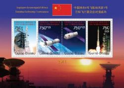 Guinea-Bissau 2011 Chinas space exploration development set of 4 stamps in block MNH